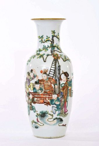 1850' Daoguang Daoguang Chinese Famille Rose Porcelain Vase Figure