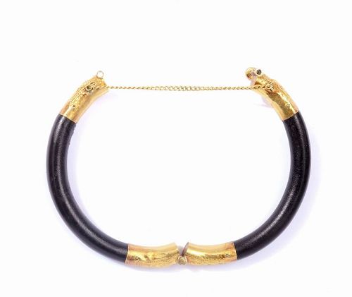 Old Chinese 14K Gold Lacquer Wood Carved Bracelet Bangle