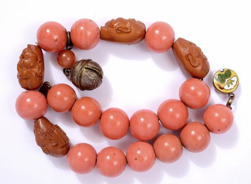 Chinese 18mm Salmon Coral Hediao Nut Carved Bead Necklace